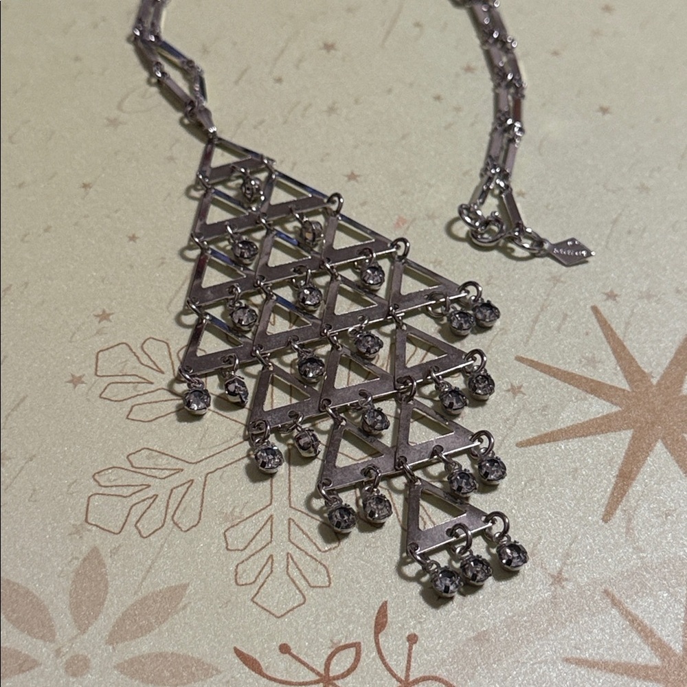 Vintage Sarah Coventry silver tone clear crystal abstract pendant necklace EUC - Picture 5 of 9